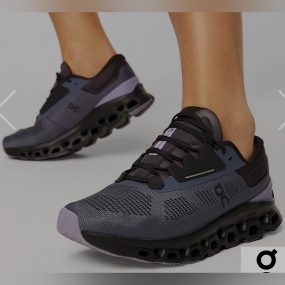 On Cloud OC Running Cloudstratus Women Size 10.5 - Picture 2 of 10